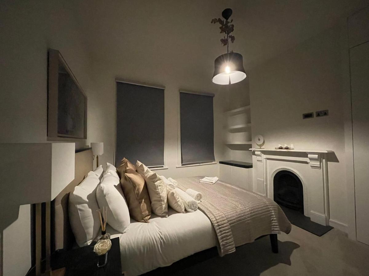 Spacious 4br, 2ba Londen