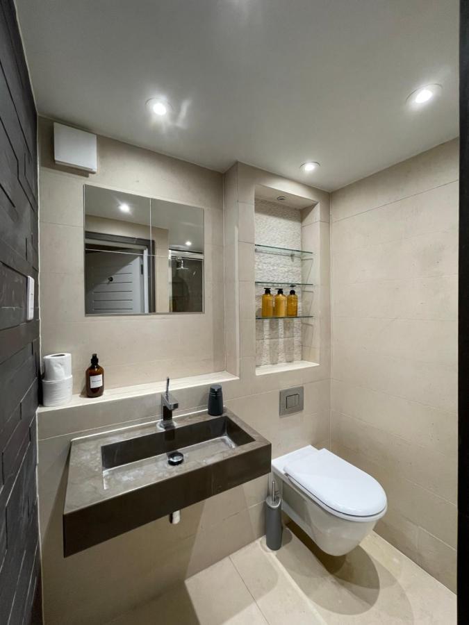 Vakantiehuis Spacious 4br, 2ba *