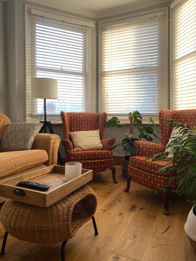 Cosy Single Bedroom In Crouch End