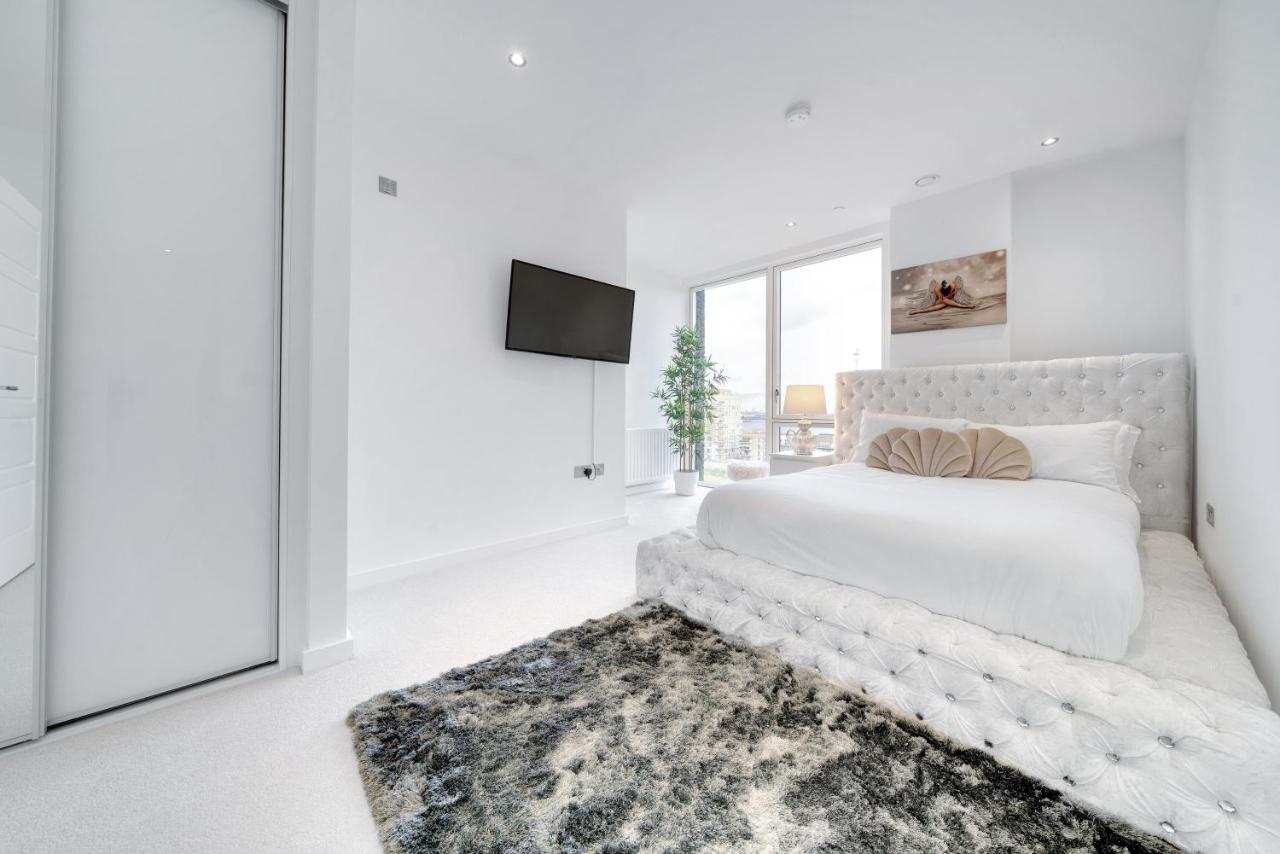 Luxury 3bed 3bath Royal Wharf Excel Newham Londen