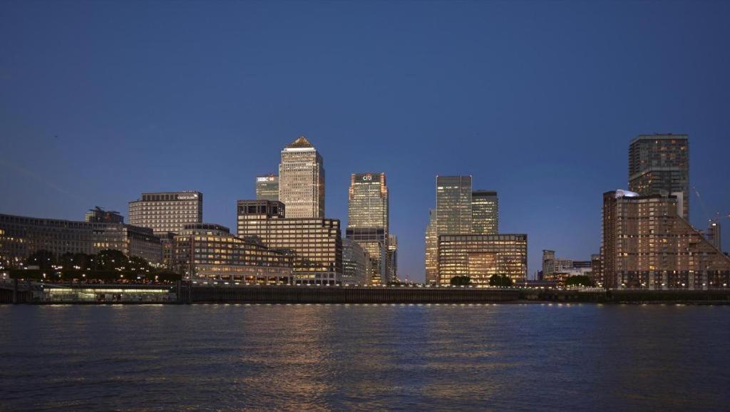 Luxury 3bed 3bath Royal Wharf Excel Newham Appartement *