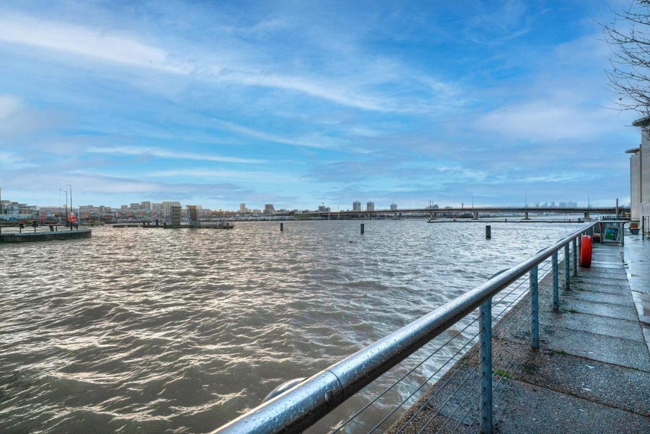 Appartement Luxury 3bed 3bath Royal Wharf Excel Newham Londen