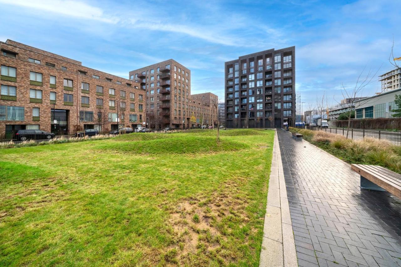 Luxury 3bed 3bath Royal Wharf Excel Newham Appartement Londen