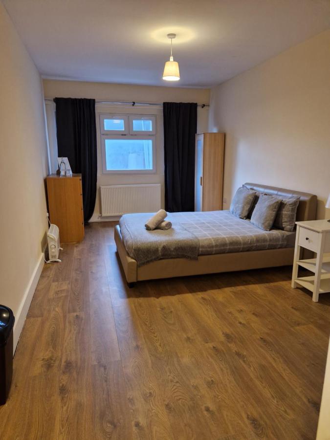 Affordable In Shared Flat, Bridge Londres