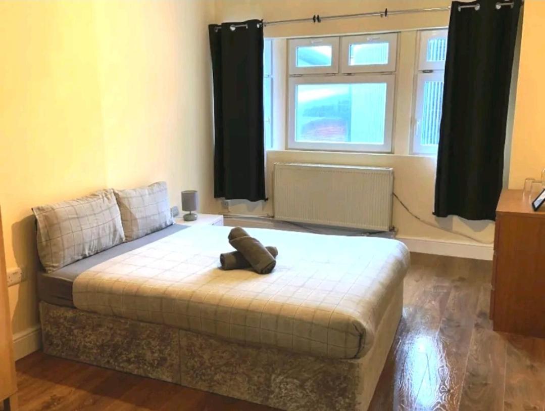Habitación en casa particular Affordable In Shared Flat, Bridge *