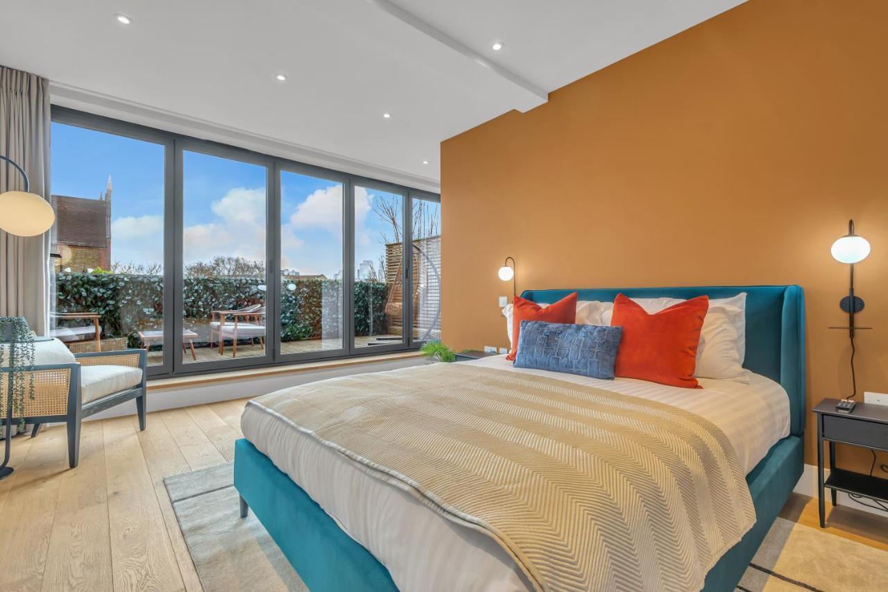 X Be - The Islington Residences * London