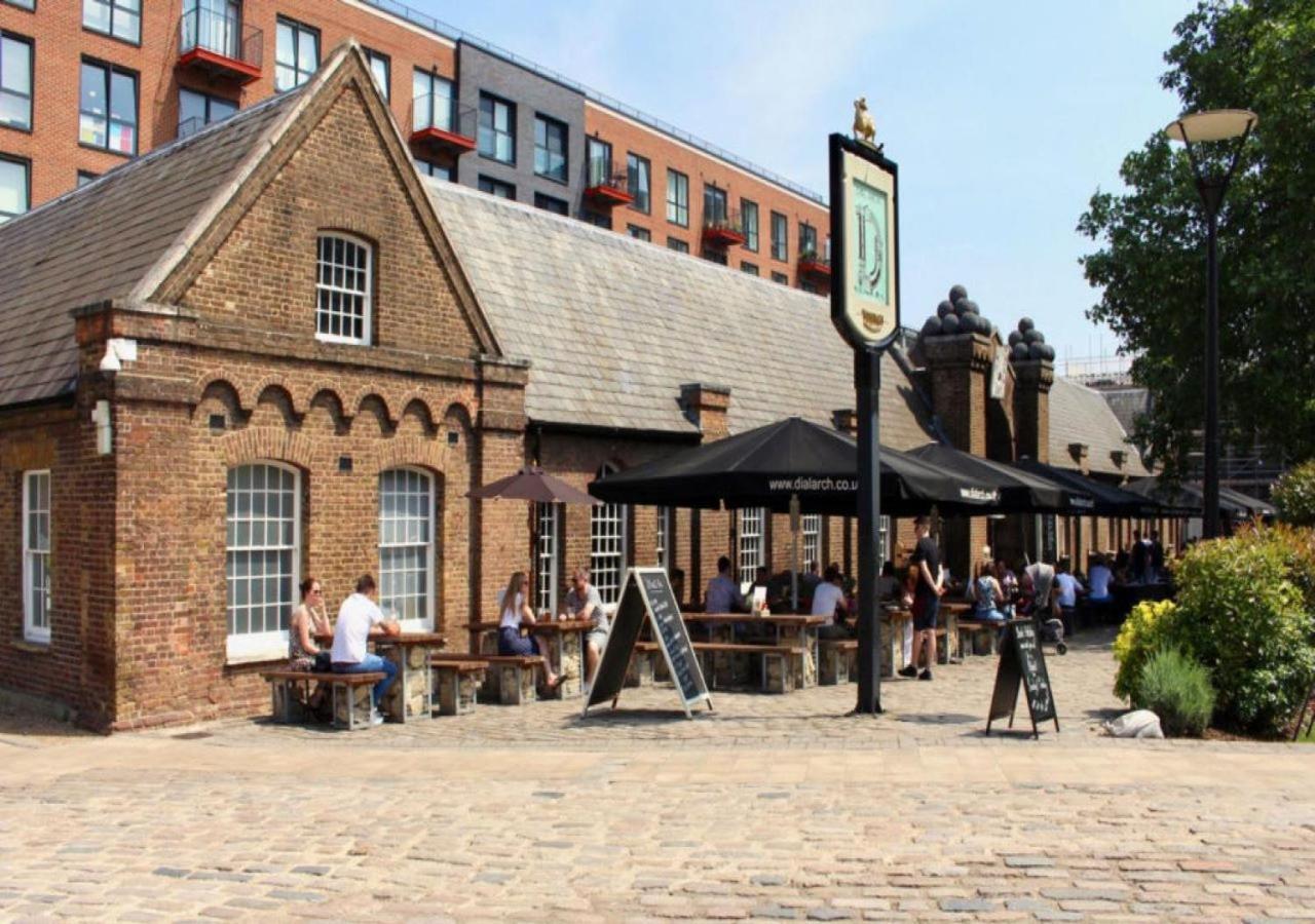 Greenwich Dockside * London