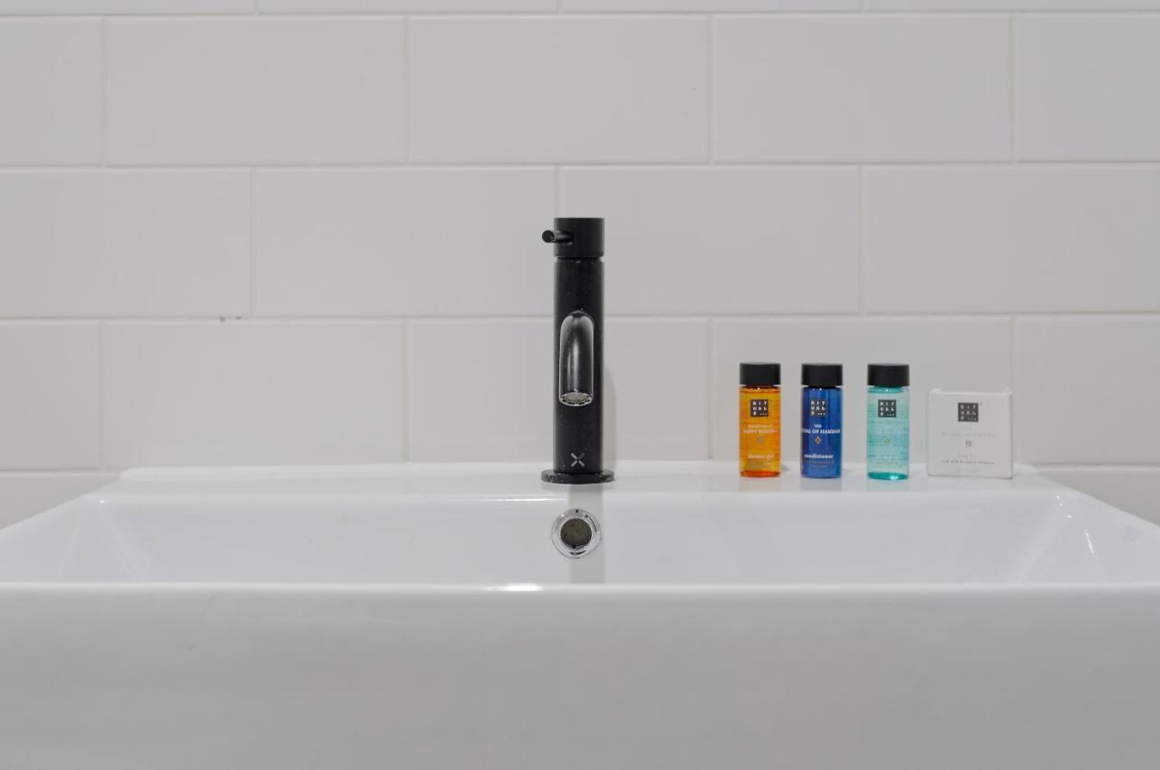 Luxury One Bedroom Greenwich Near Canary Wharf By Underthedoormat Appartement Londen
