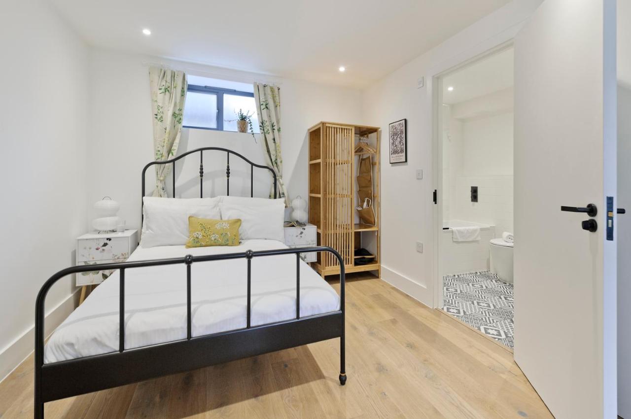 Luxury One Bedroom Greenwich Near Canary Wharf By Underthedoormat Appartement *