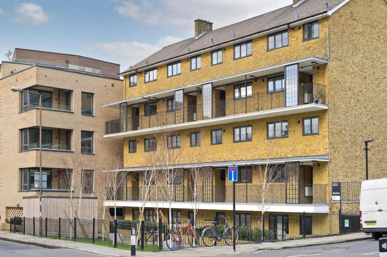 Luxury One Bedroom Greenwich Near Canary Wharf By Underthedoormat Londen