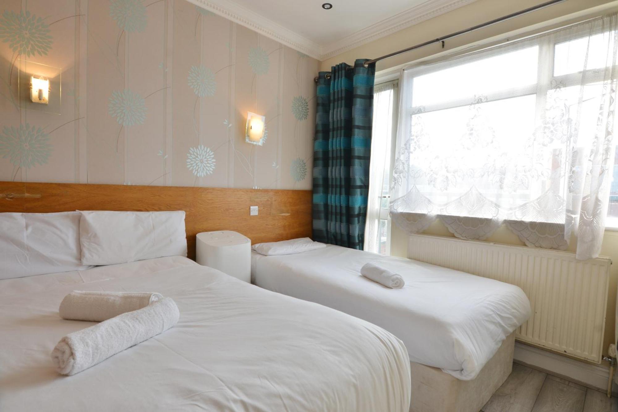 Anchor Hotel