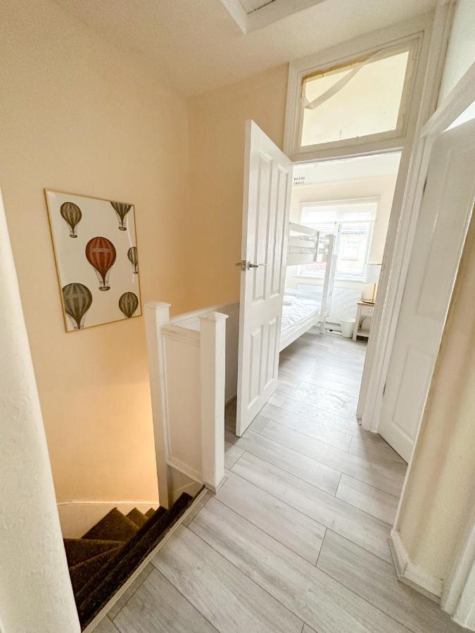 208 Clements Road Vakantiehuis