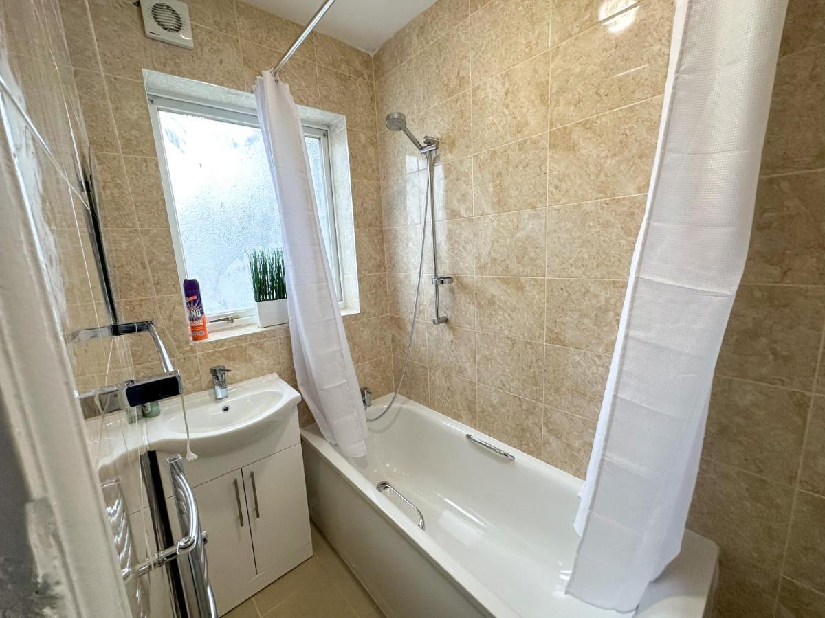208 Clements Road Vakantiehuis *