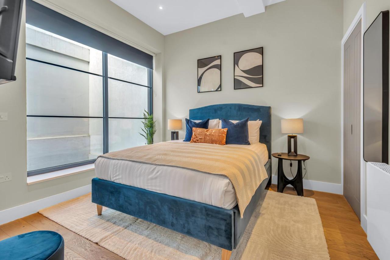 X Be - The Islington Residences