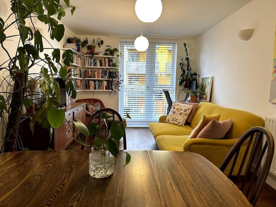 Apartment Artist In Islington, Shoreditch, Old St