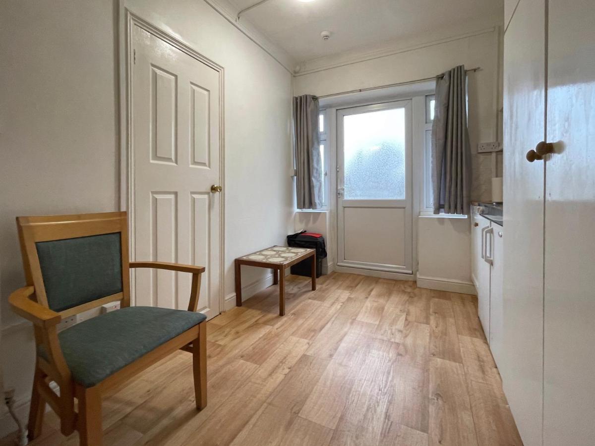 Luxury Near Wembley Stadium, Wembley Arena, Designer Outlet London