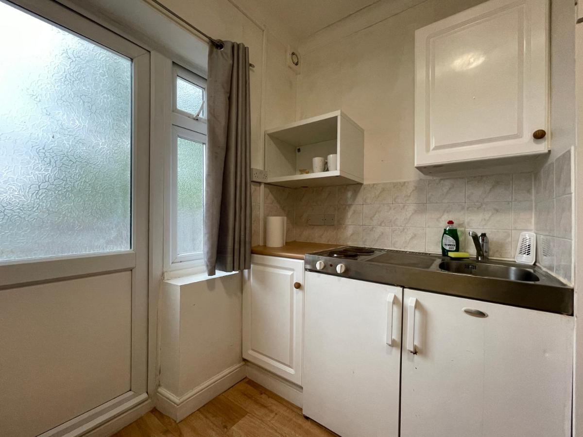 Luxury Near Wembley Stadium, Wembley Arena, Designer Outlet * London