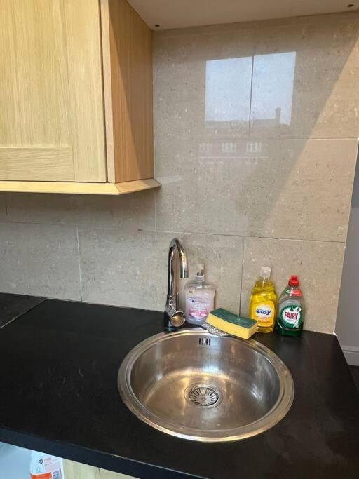 Apartamento 001- Lovely 3-bedroom Very Close To Oxford Street *