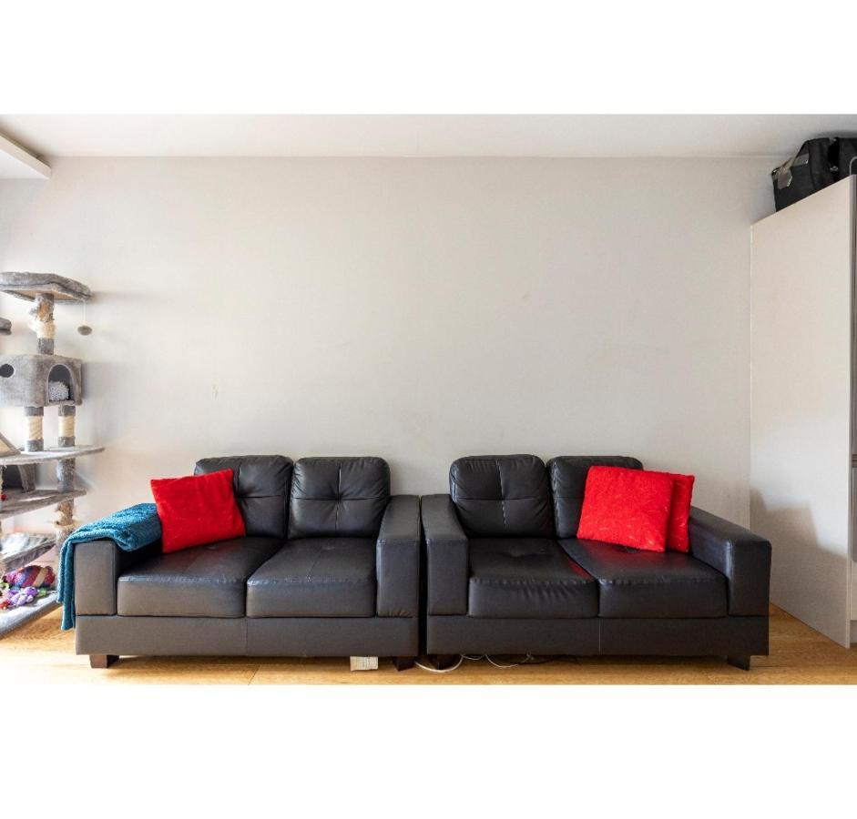 Amara & Nomad 1 Guest house London