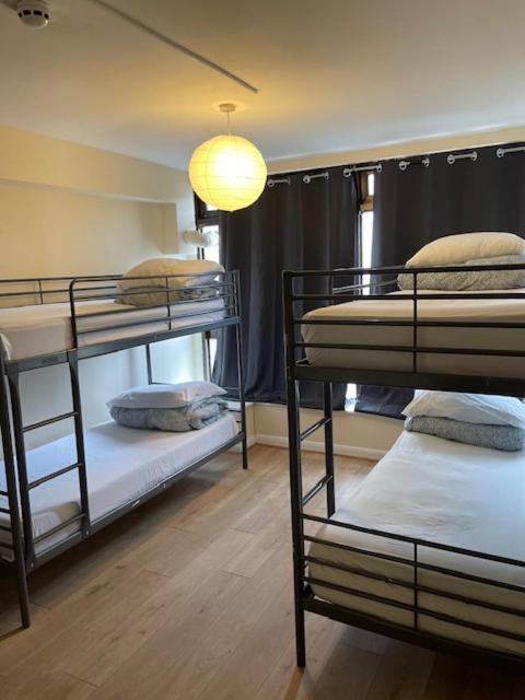 Kensal Backpackers 2 Hostal