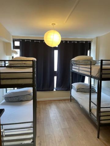 Hostal Kensal Backpackers 2 *