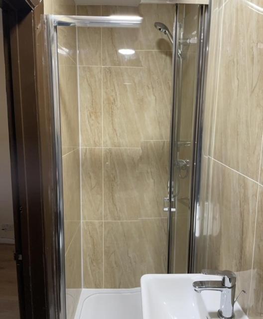 Hostal Kensal Backpackers 2 *