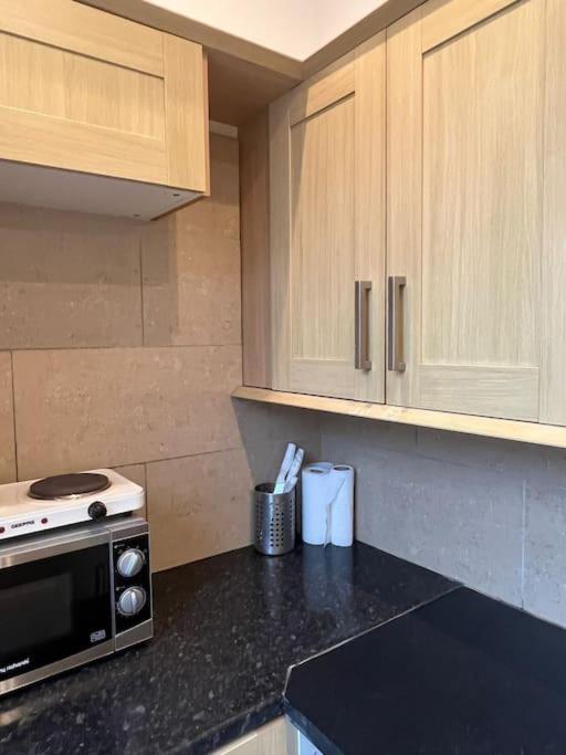 001- Lovely 3-bedroom Very Close To Oxford Street Apartamento *