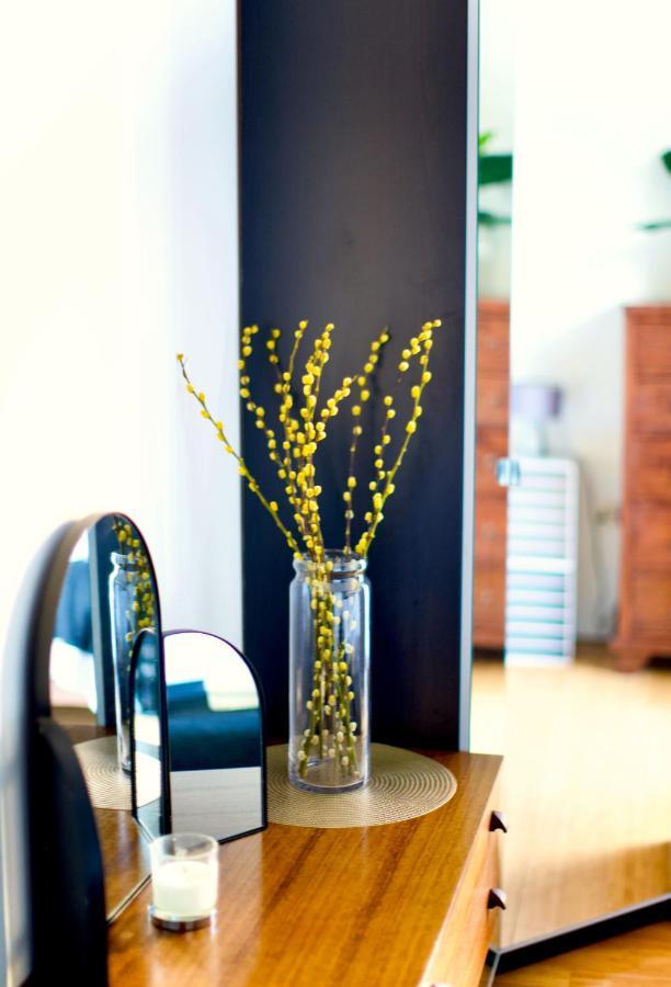 Zen Life With Urban Views - E8 Chic * Londres