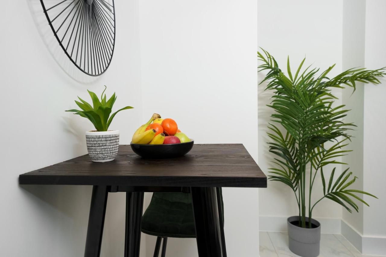 Boutique Flat Near O2 & Excel Apartment