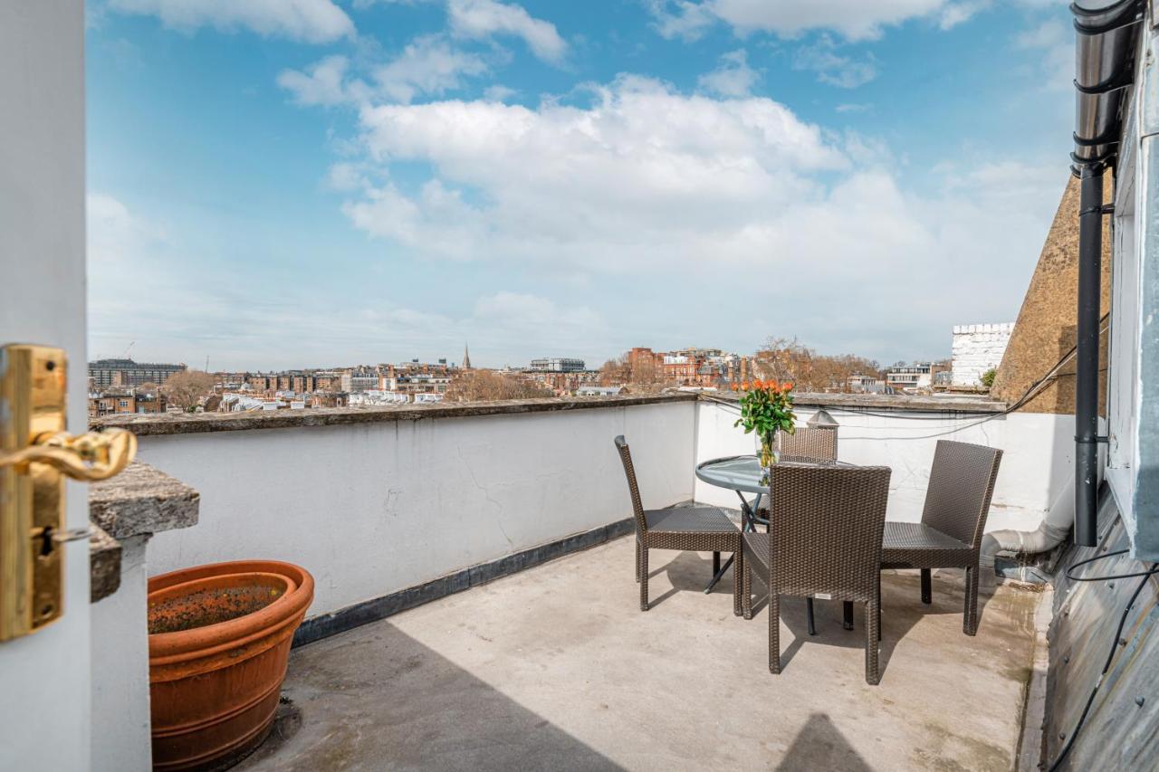 Queensgate Court 4*
