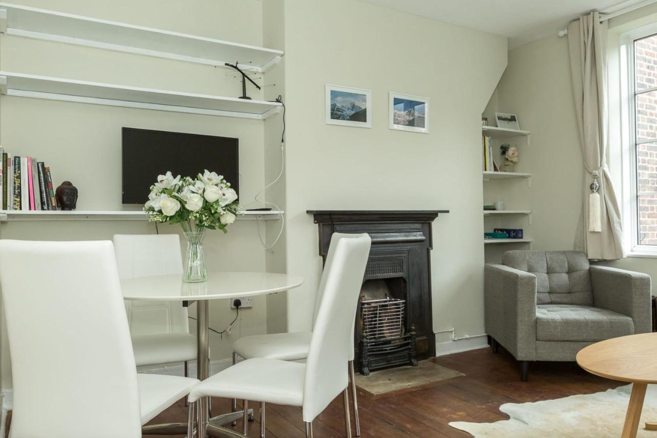 Fantastic 2 Bedroom In Waterloo * Londres