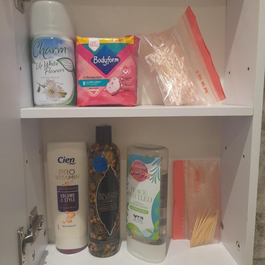 Accommodatie bij particulieren Self-contained Flat On The 2nd Floor Will Share With One Other Guest, In A Family House 2 Minutes Walk From Tufnell Park Station 2nd Floor With Stairs