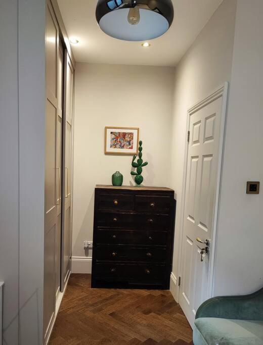Beautiful Maisonnette Flat In Islington