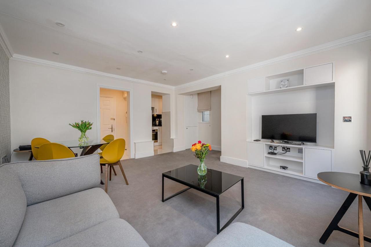 Apartahotel Queensgate Court 4*