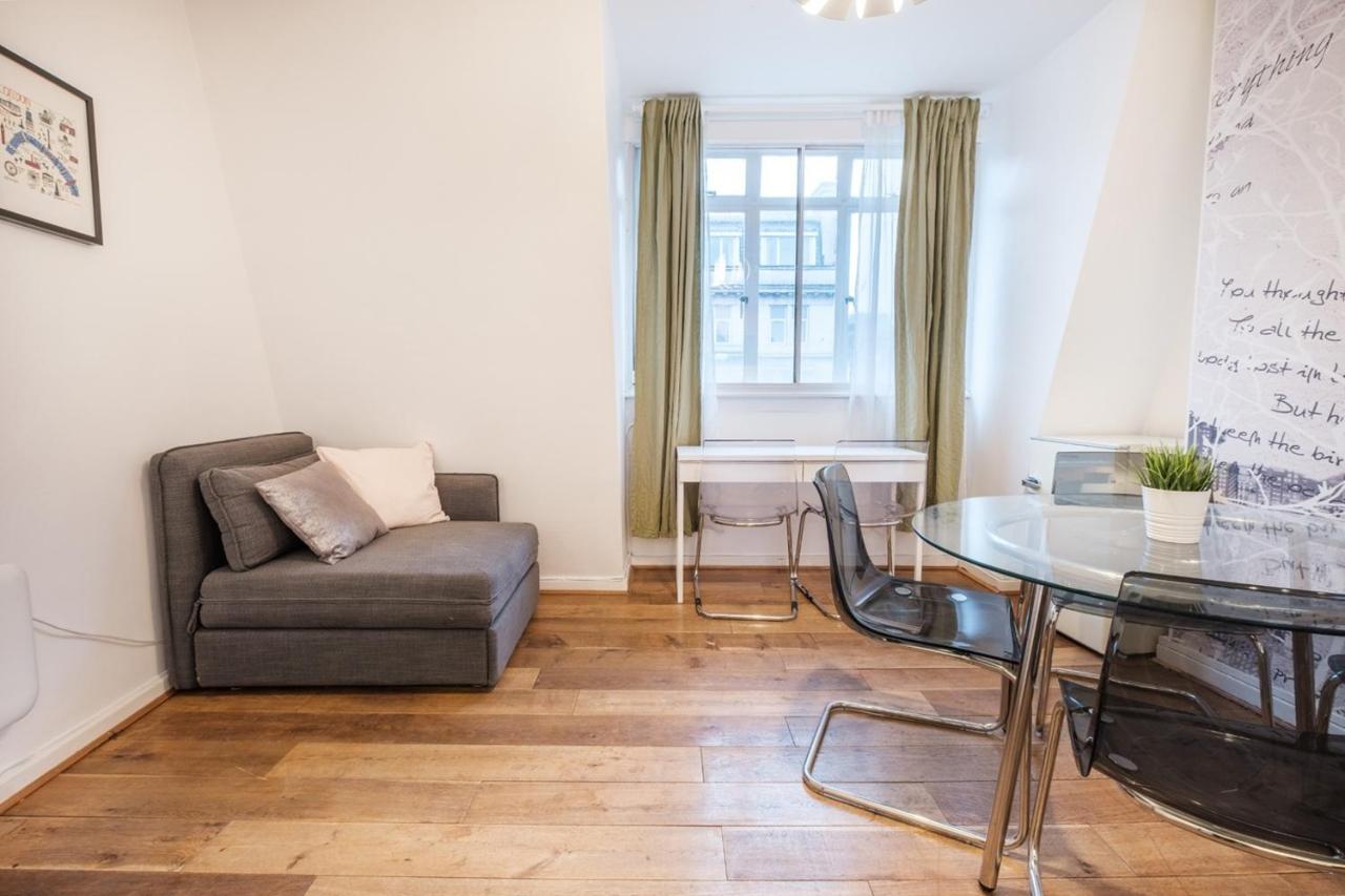 Apartment Oxford Street By Threstle *