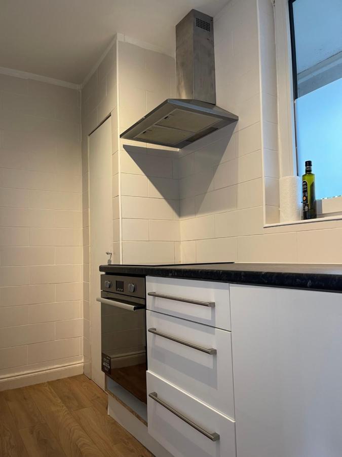 Apartment Sootheus - Cosy Surrey Quays London