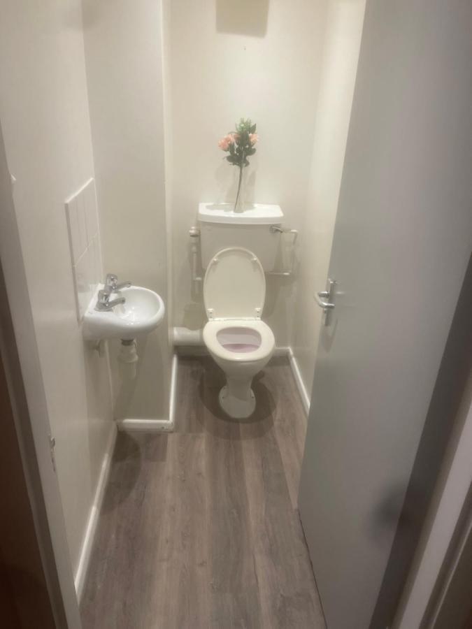 Apartment 2 Bedroom In Stoke Newington *