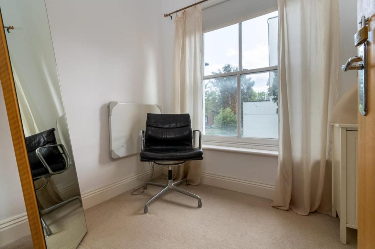 Guestready - Bright 1br Near Arsenal Stadium Wbalcony Apartment *