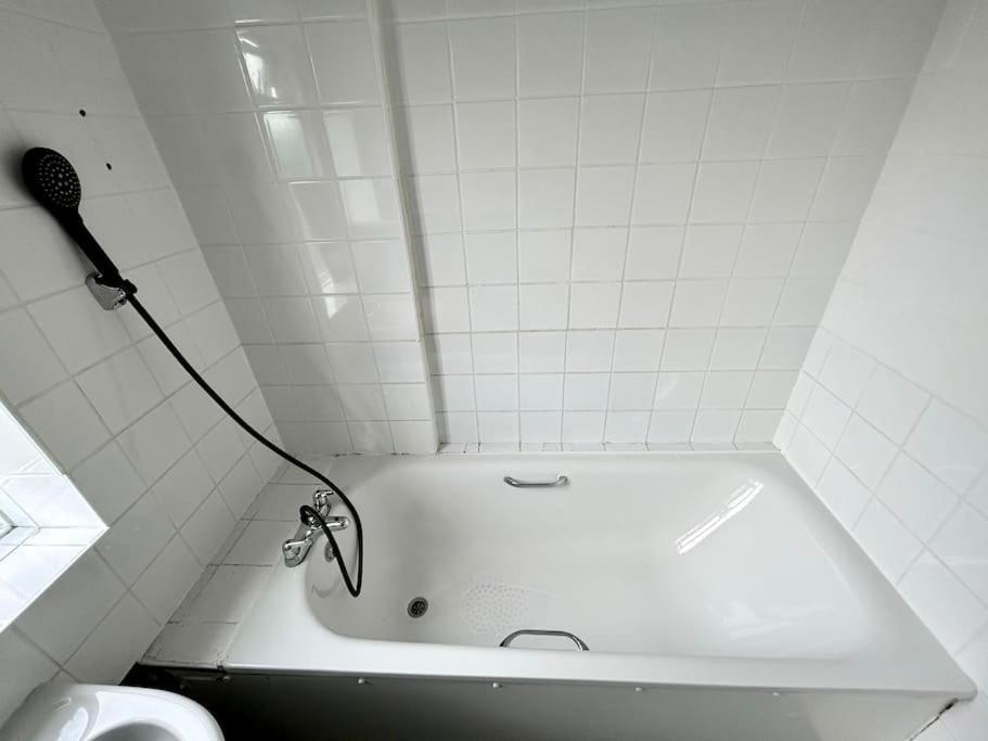 Apartment Stylish 2 Bedroom Flat In Angel Location *