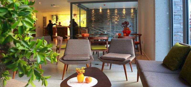 Hampton By Hilton