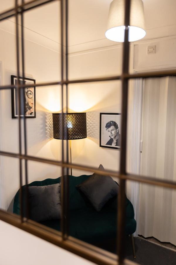 Trendy 2bed Flat Bethnal *