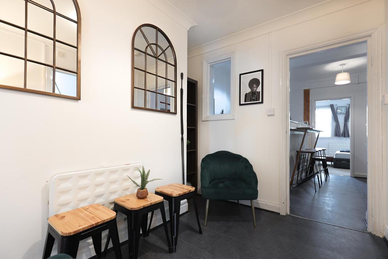 Trendy 2bed Flat Bethnal Londen