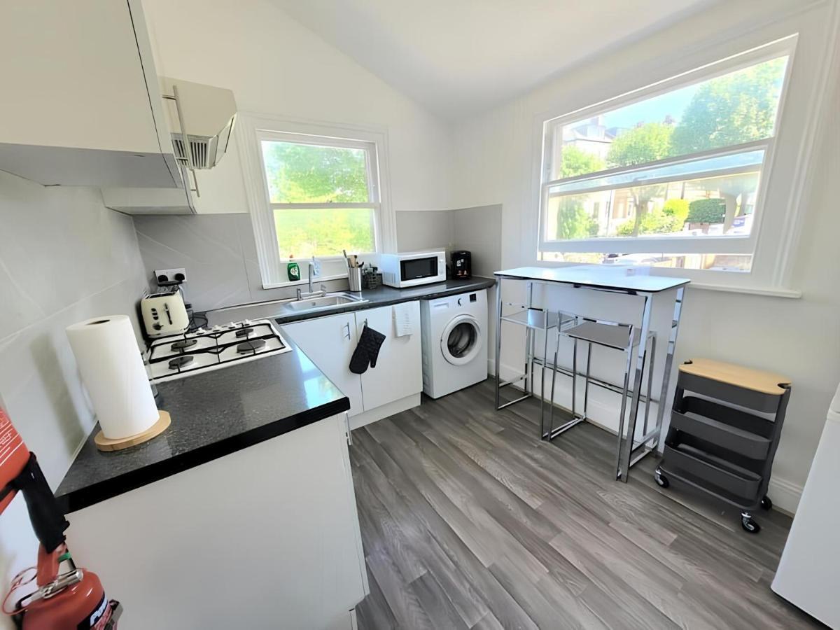 Contemporary 2 Bedroom Appartement