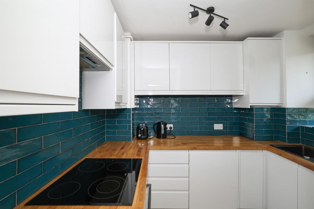 Bright & Modern Islington 2bd Apt For 6 Appartement