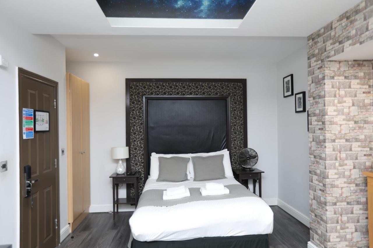 Apartment W6 London