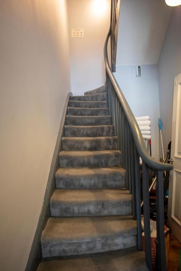 Apartment W6