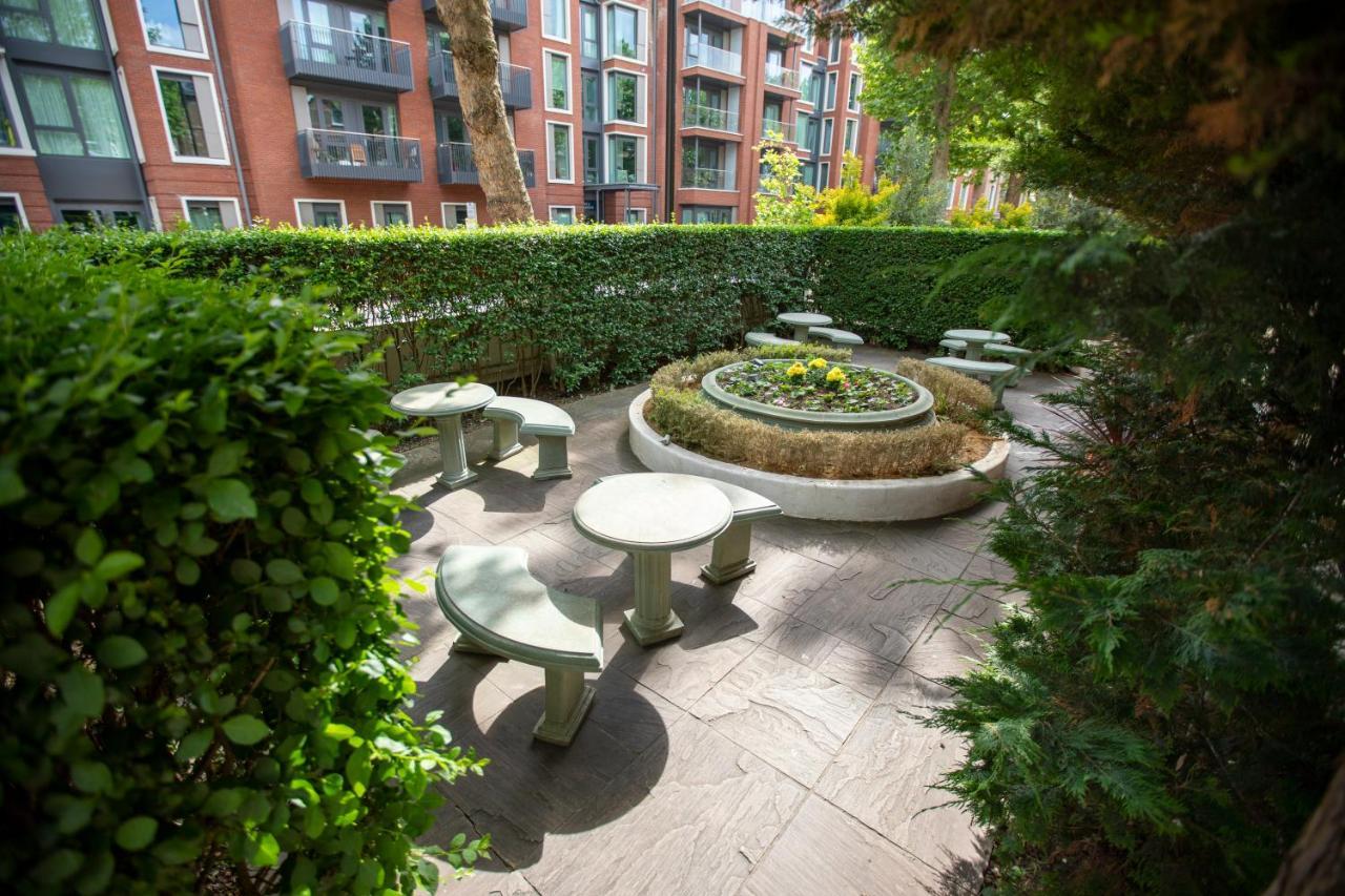 W6 * London