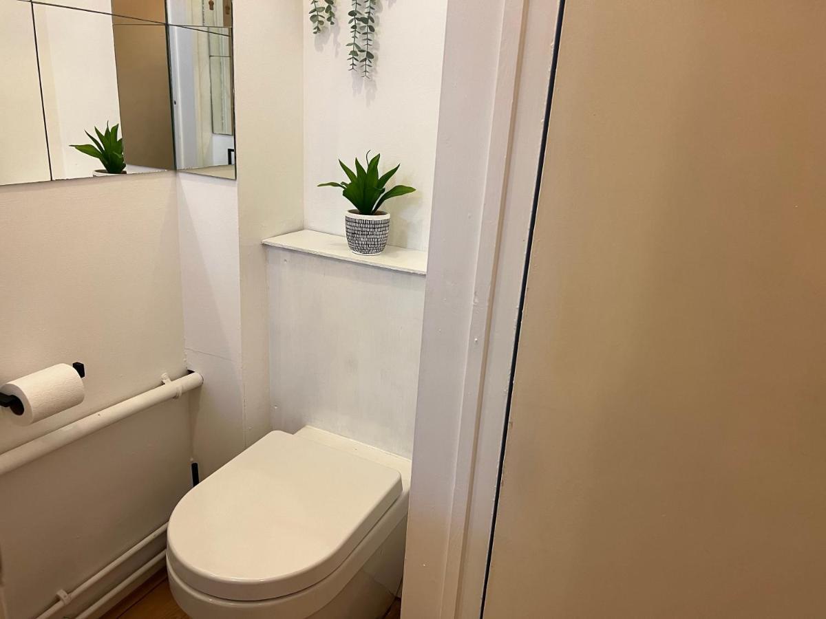 Vakantiehuis 3 Bedroom Town House In Muswell Hill *