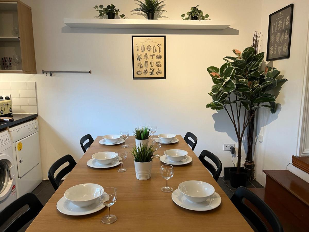 Vakantiehuis 3 Bedroom Town House In Muswell Hill *