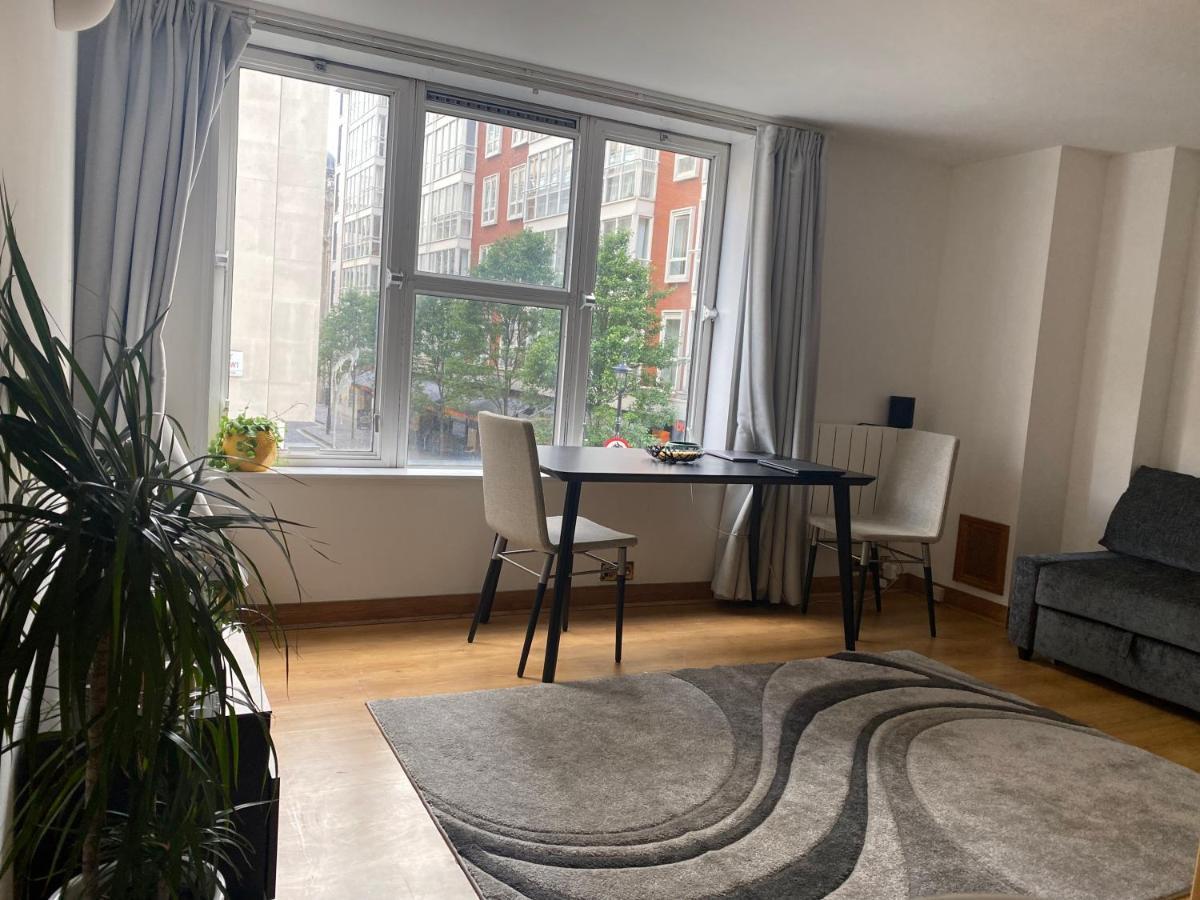 Prime Location - Heart Of * London